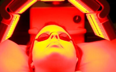 How Red Light Therapy Can Help Tighten Loose Skin Naturally